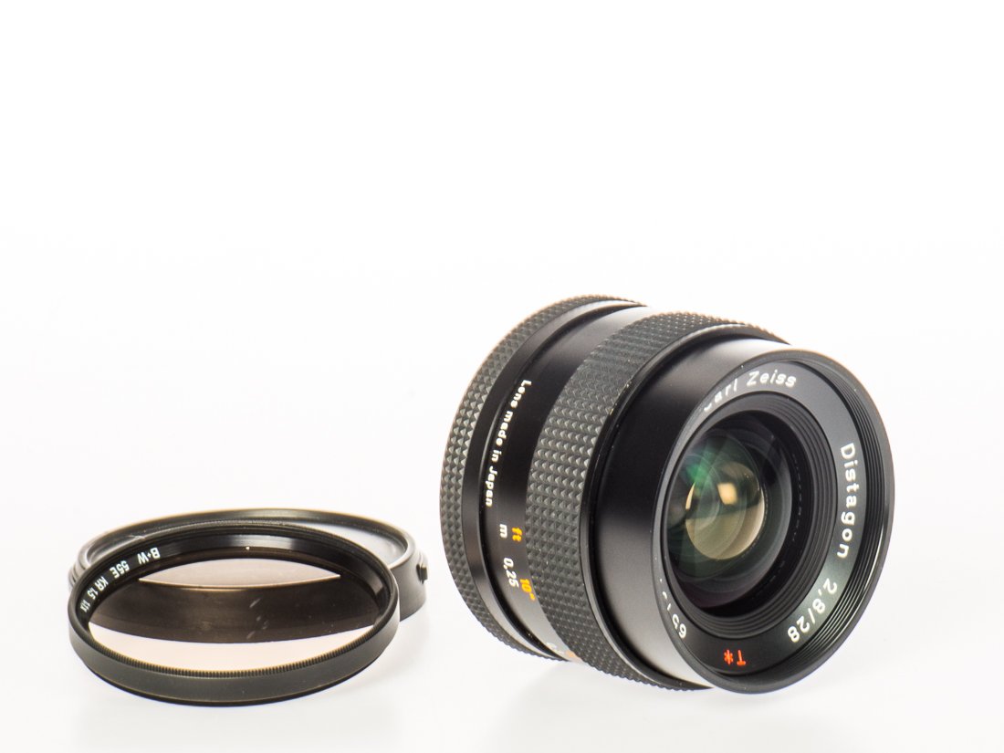Carl Zeiss Distagon 2.8/28mm T* No.6519191 (1 of 2)