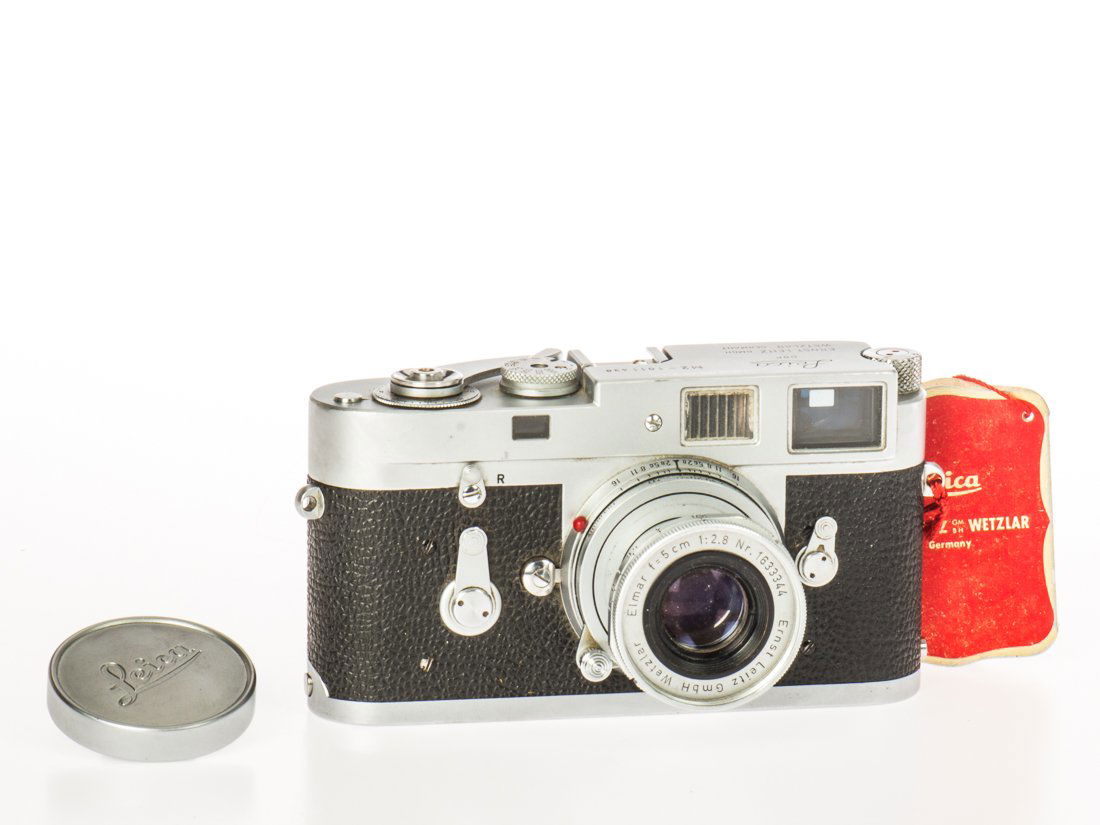 Leica M2 No.1011438 (1 of 4)