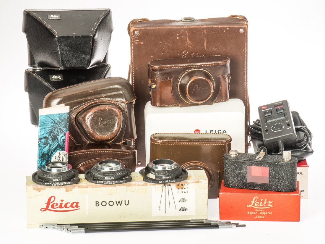 Leitz lot: Leica outfit case thread-Leica (BC), BOOWU (B), ELDIA (B), case M2/M3 German thread (C), case M2/M3 German thread (C), case M2/M3 English thread (C), case M4 (B), case M4 (BC), case thread-Leica (C),