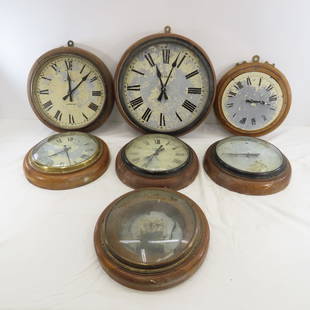 Vintage wall clocks for parts/repair: not well stored, very shabby Please read terms & conditions and ask questions before bidding.