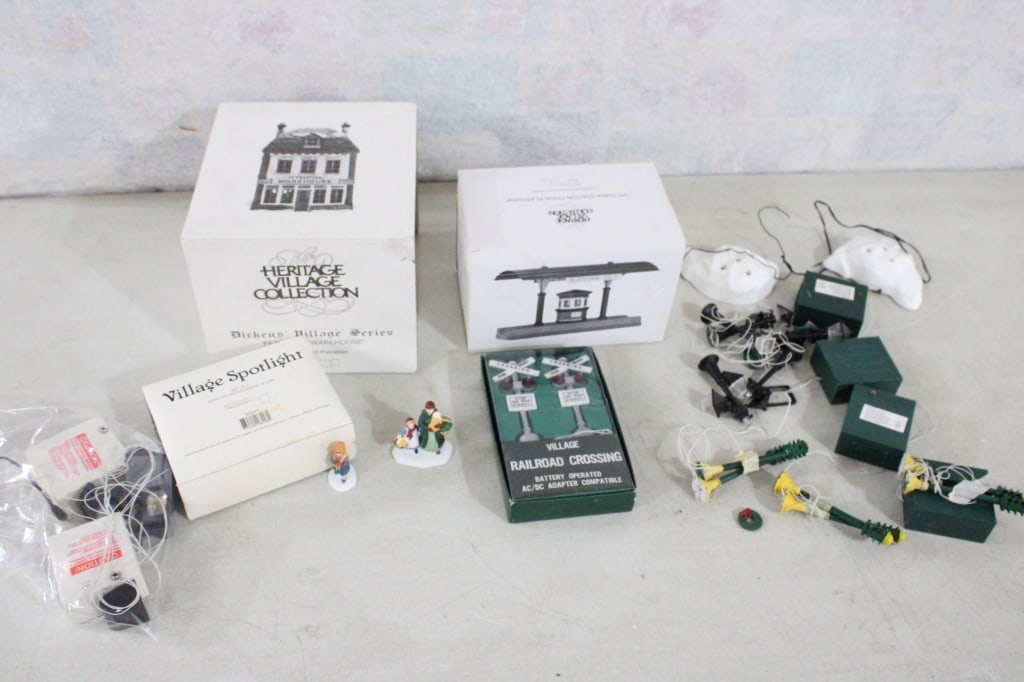 Department 56 Buildings &  Accessories (1 of 15)