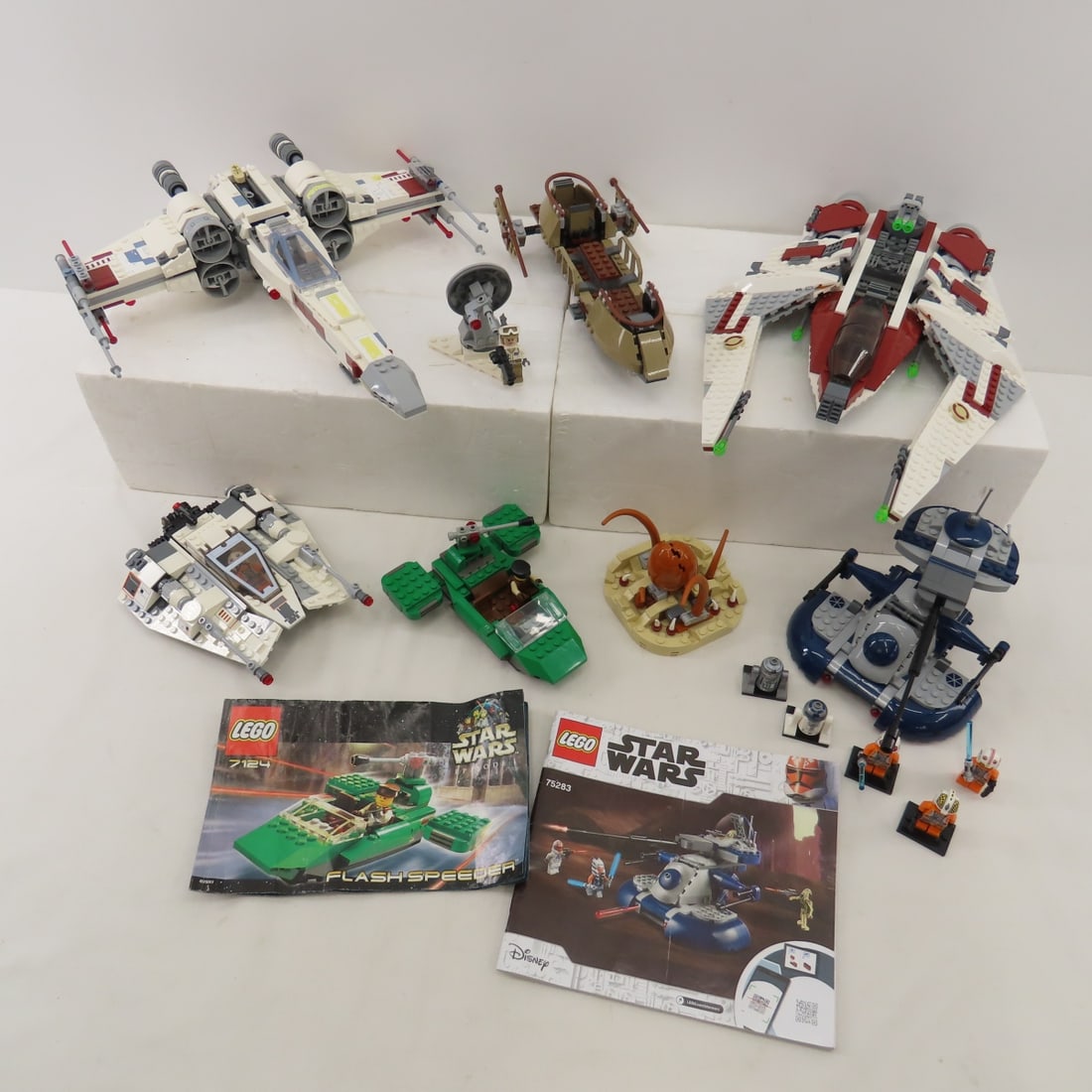 7 Lego Star Wars sets assembled (1 of 20)