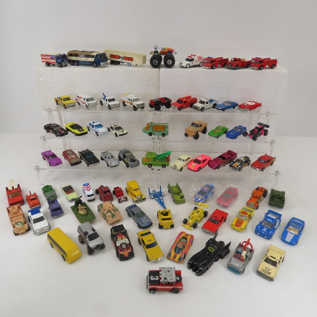 Hot Wheels, Matchbox and Other Diecast Vehicles: Please ask questions and read terms & conditions before bidding.