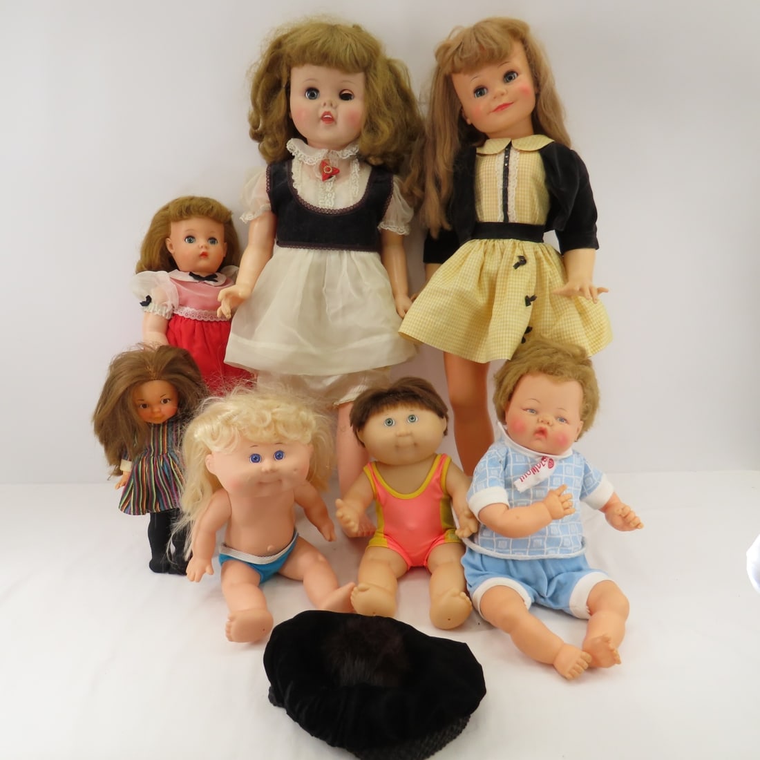 1957 Goebel Eva Harta & 6 Vintage Dolls (1 of 13)