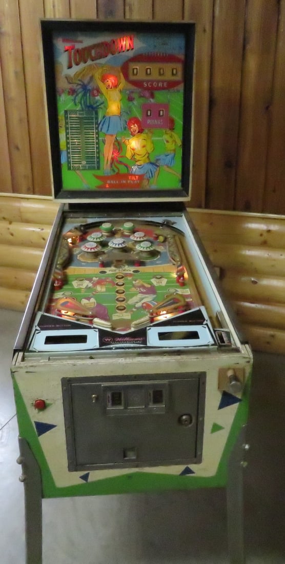 Vintage Williams Touchdown Pinball Machine (1 of 11)