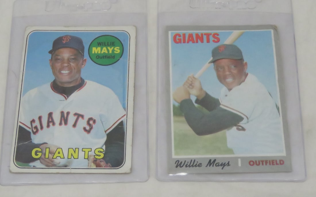 1969 & 1970 Willie Mays Baseball Cards: both have creases Please ask questions and read terms & conditions before bidding.