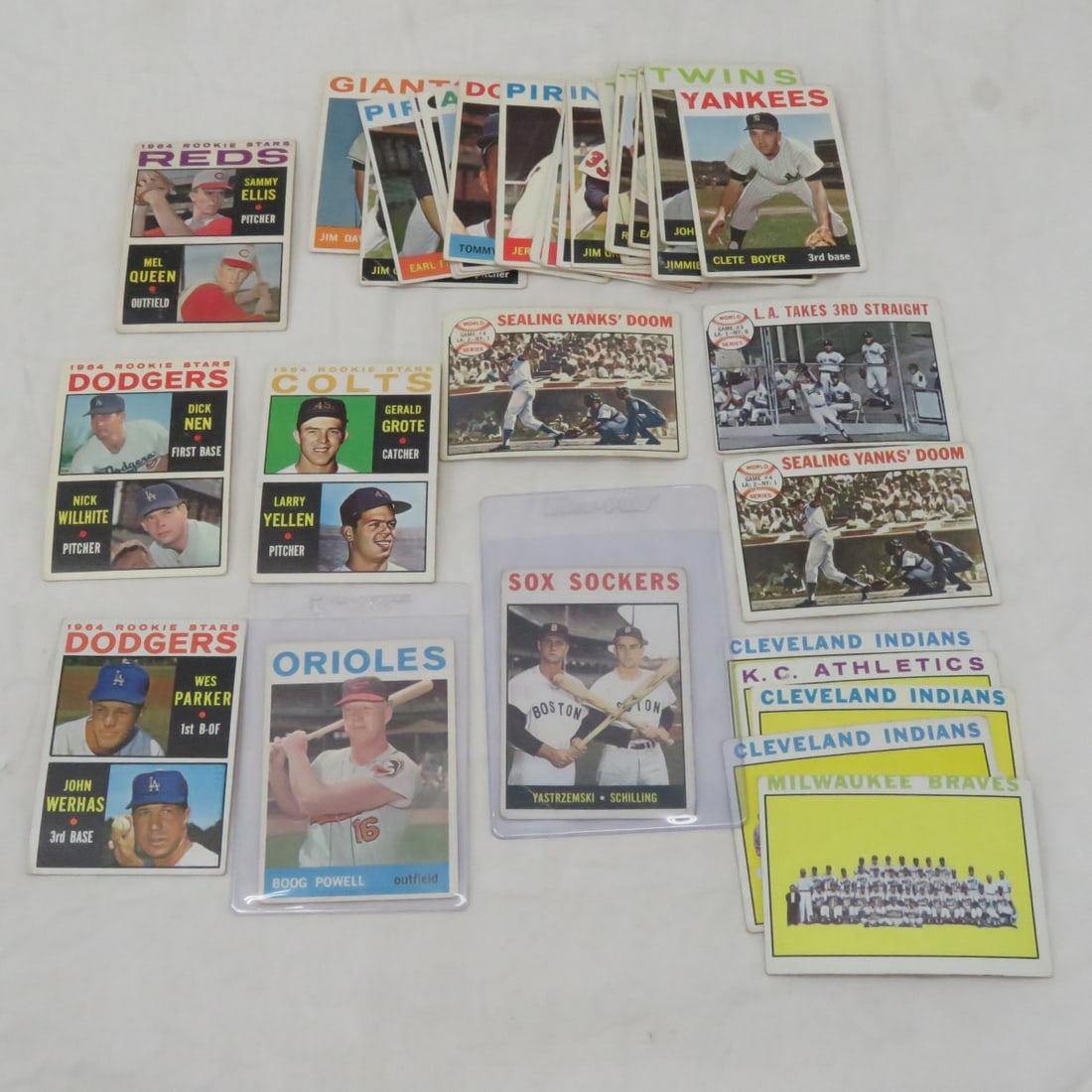 30+ 1964 Topps Baseball Cards: Please ask questions and read terms & conditions before bidding.