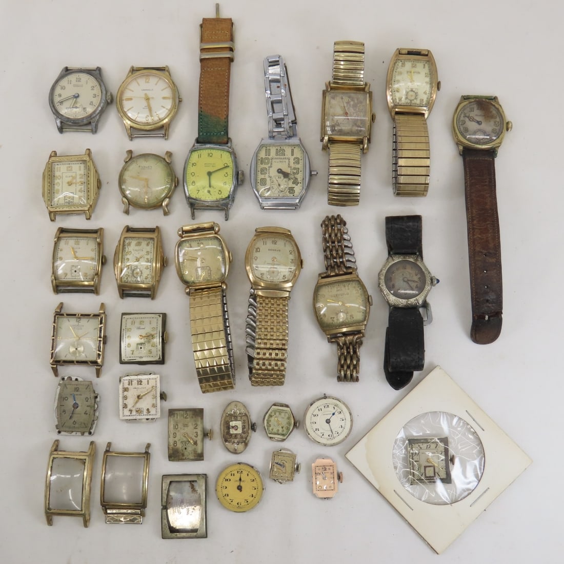 Vintage Men's Watches for Wear & Repair: Vintage Men's Watches for Wear & RepairCaravelle, Elgin, Gruen, Deauville, Illinois, Westclox, Hampden, Bulova and more Please ask questions and read terms & conditions before bidding.
