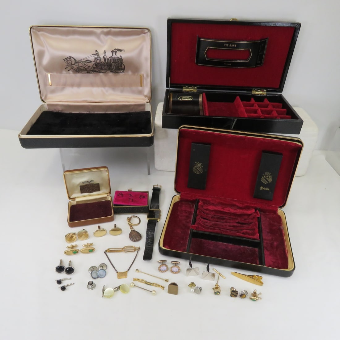 Men's Accessories, Watch and Clamshell Boxes (1 of 18)