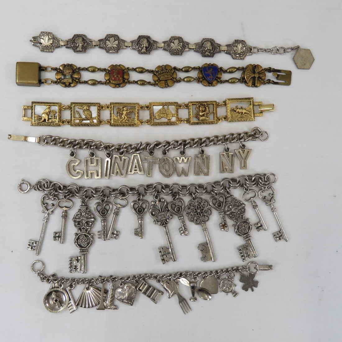 Maxann Charm & 5 Other Vintage Bracelets (1 of 11)