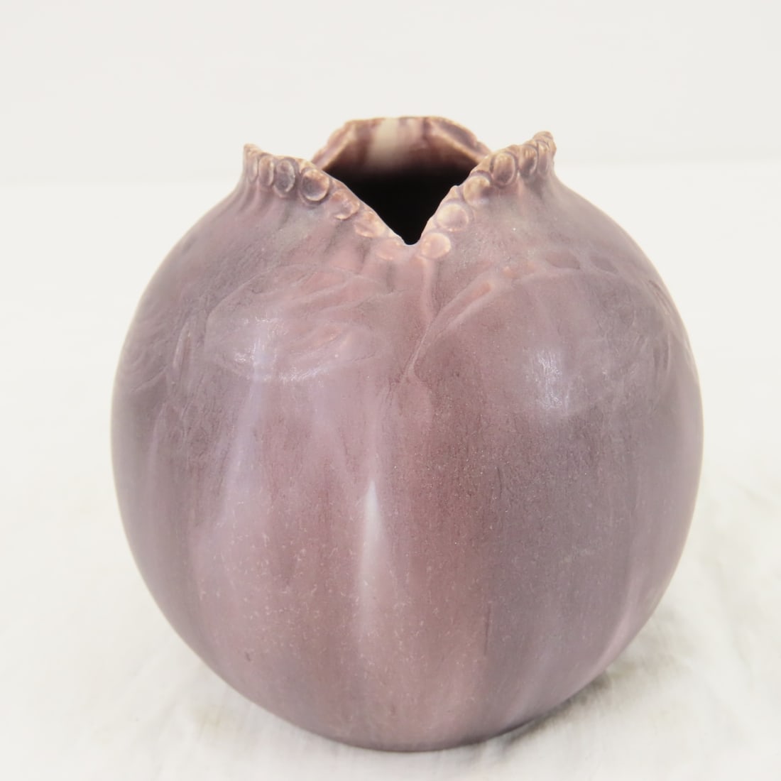 Small Ephraim Pottery Vase- Mary Pratt (1 of 6)