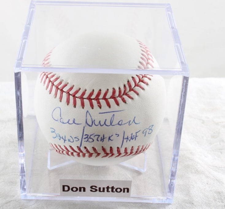 MLB PSA  Autographed Baseball Don Sutton (1 of 7)