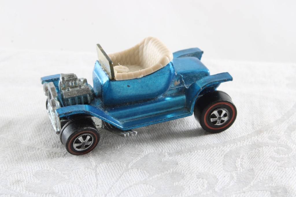 1968 Hot Wheels Redline Hot Heap (1 of 6)