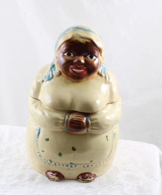 Black Americana National Silver Mammy Cookie Jar: Black Americana National Silver Mammy Cookie Jar 10" Tall as pictured. Please read ask questions an read terms & conditions before bidding.