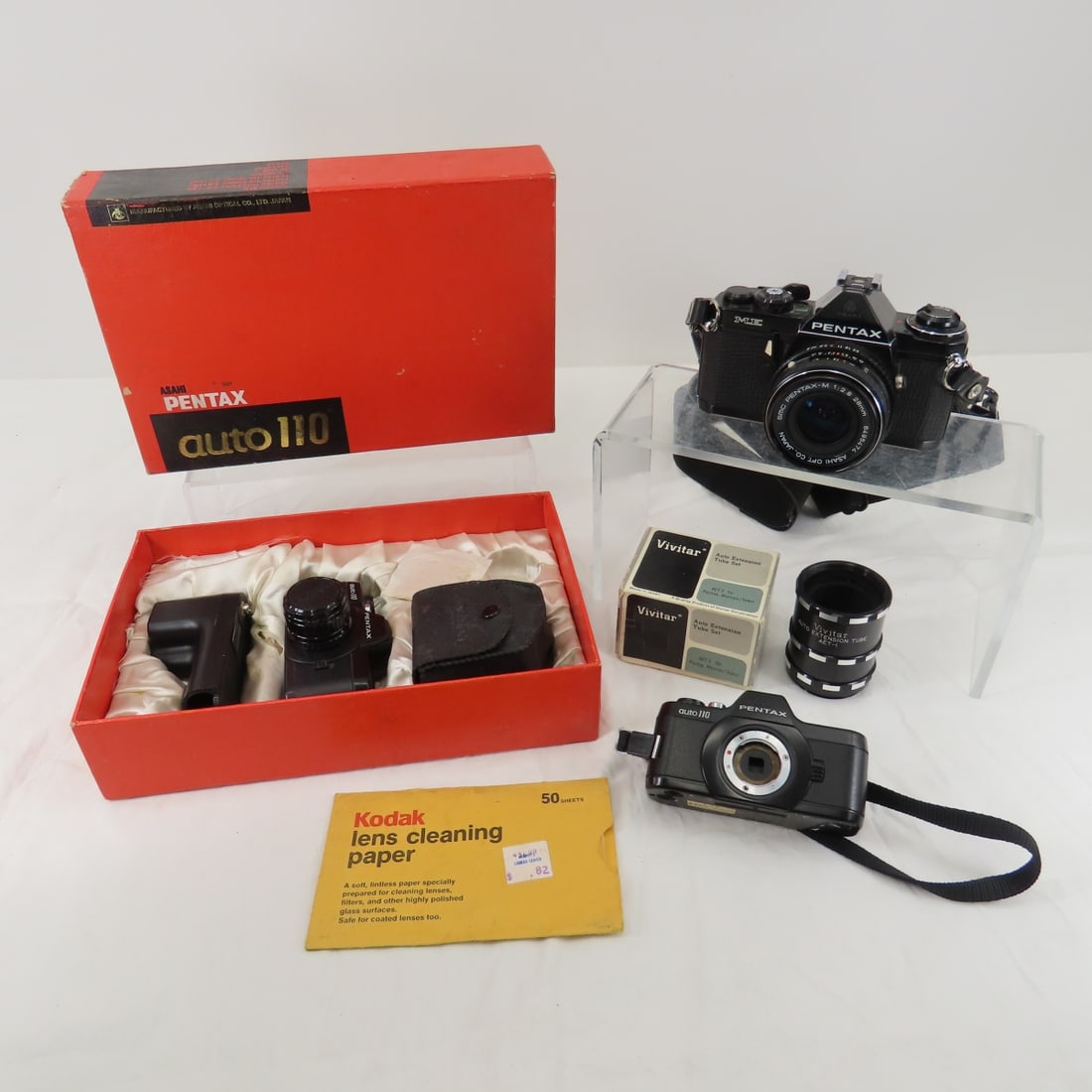 Pentax ME 35mm Film Camera & 2 Auto 110 Cameras (1 of 11)