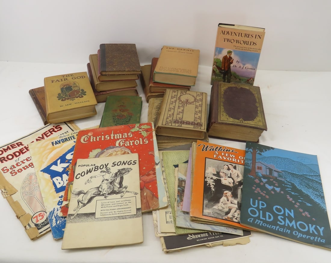 Antique Sheet Music & Books: Antique Sheet Music & Books Please read terms & conditions and ask questions before bidding.