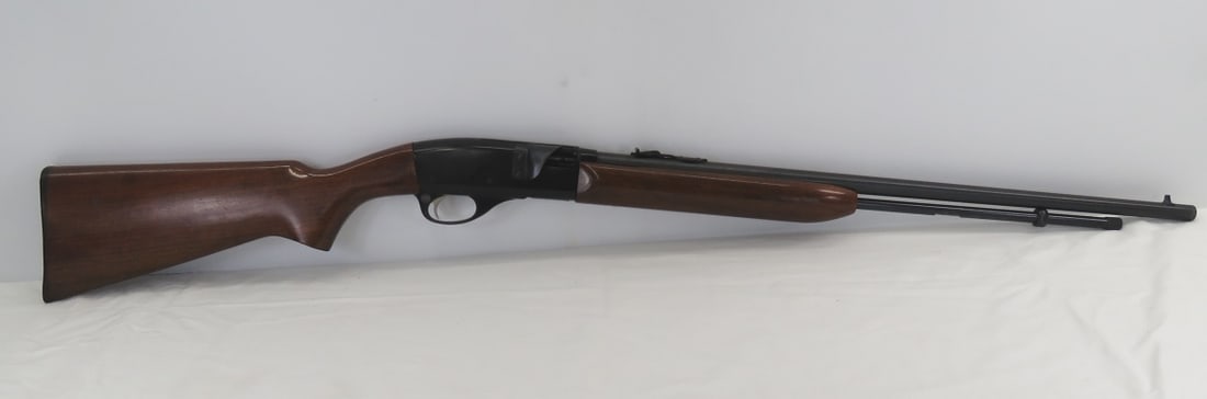 Remington Speedmaster 552A .22 S,L,LR Rifle: Remington Speedmaster 552A .22 S,L,LR Riflebolt is on left side, 23" barrel, semi-auto, front & rear sights, wood beavertail forearm and pistol grip stock, tube feed, Mfg. 1957-disc., C&R or FFL trans