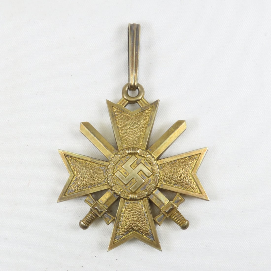 WWII German knight's Cross Merit Cross 2nd Class with Swords (1 of 5)