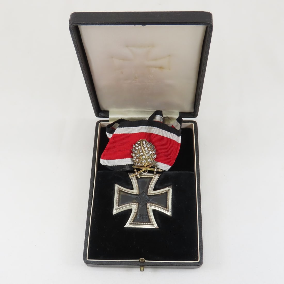 WWII German 1939 Iron Cross Knight's Cross (1 of 12)