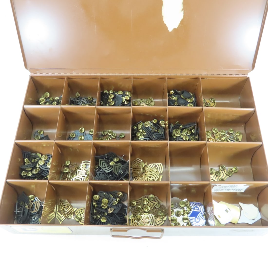 US Military Insignia in Metal Storage Container (1 of 13)