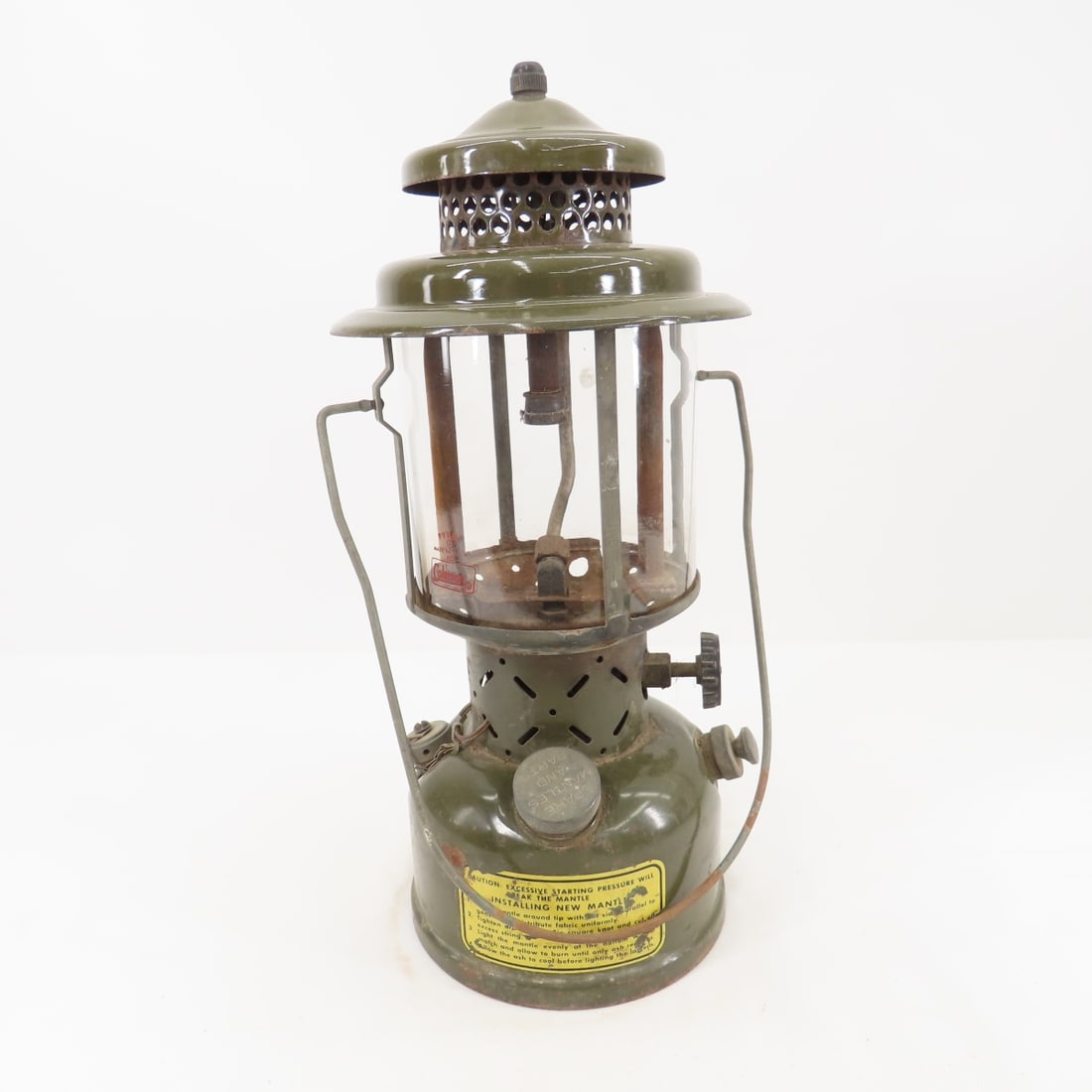 Coleman US Military Lantern (1 of 9)