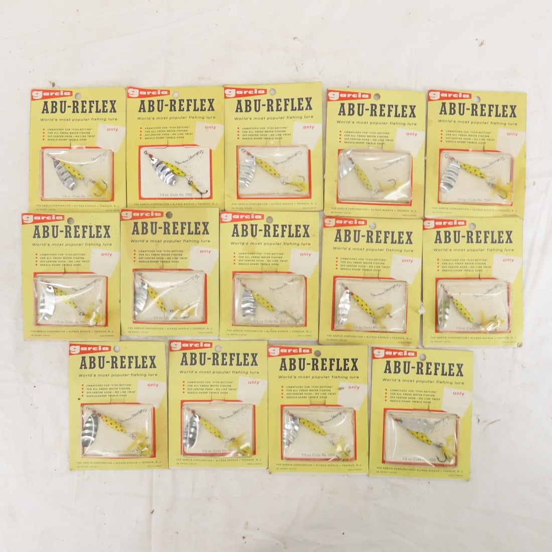 14 Garcia Abu-Reflex fishing lures NIP: 14 Garcia Abu-Reflex fishing lures NIP Please ask questions & read terms & conditions before bidding.
