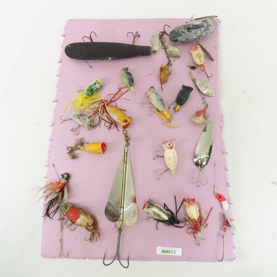 Vintage fishing lures Pflueger, McMurry spinner (1 of 17)