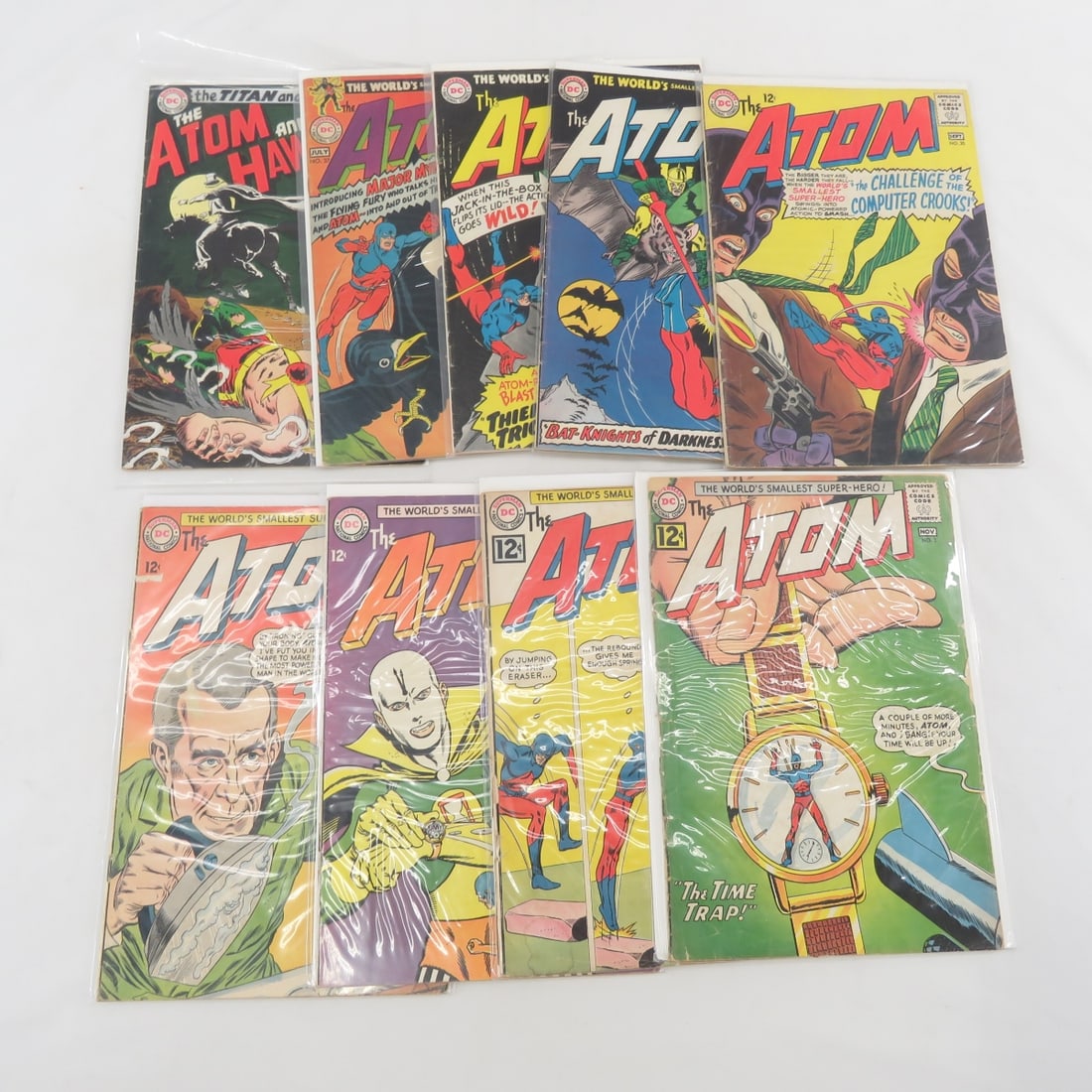 9 The Atom DC comics 3, 4, 13, 16, 20,22,23,37,43 (1 of 6)