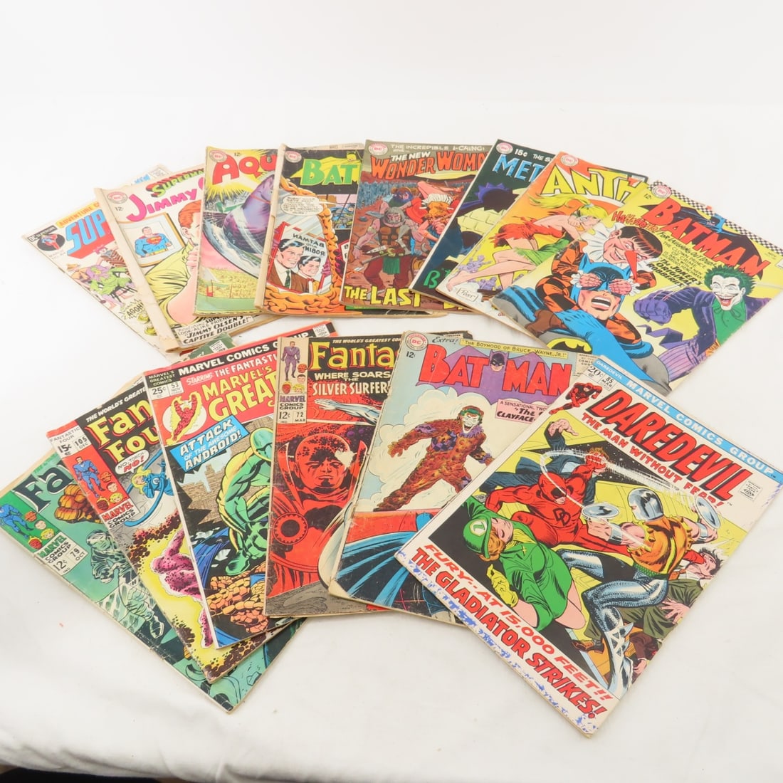 14 12-25 cent Marvel & DC comics Batman, Daredevil (1 of 7)
