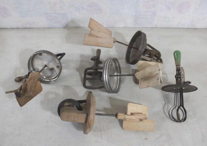 4 Butter Churn Lids, 1 Beater Jar Lid Dazey, Dandy (1 of 20)