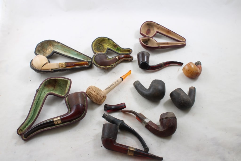 WDC Bakelite Pipe & Other Pipes, Parts & Cases (1 of 17)