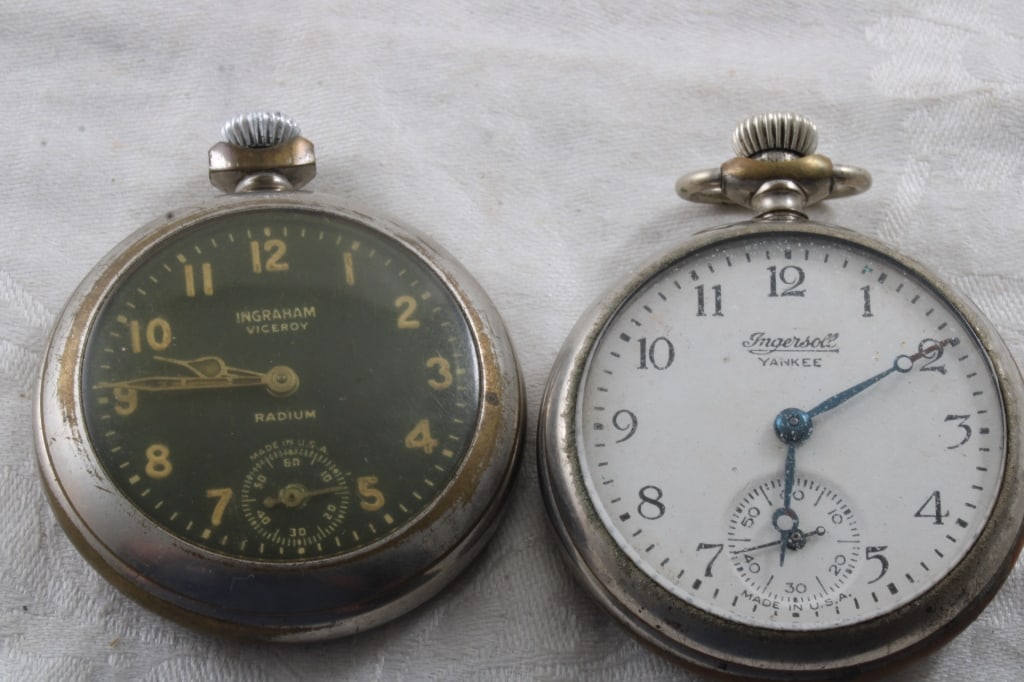 2 Pocket Watches Ingraham Viceroy Radium & (1 of 11)