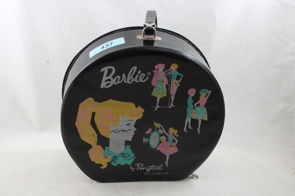 1962 Barbie Ponytail Doll Round Hat Box Case (1 of 12)