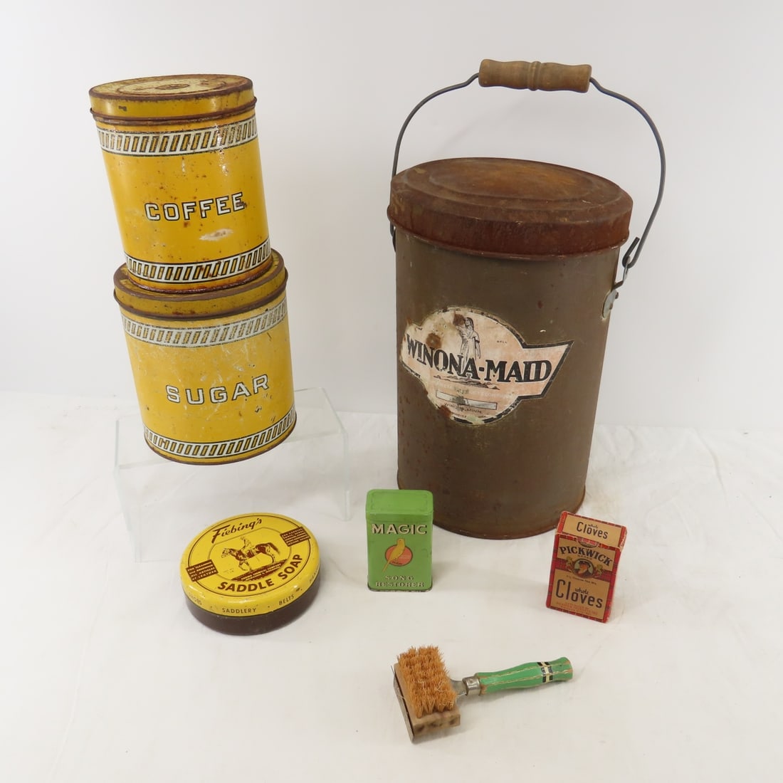 Vintage advertising tins & kitchen items (1 of 20)