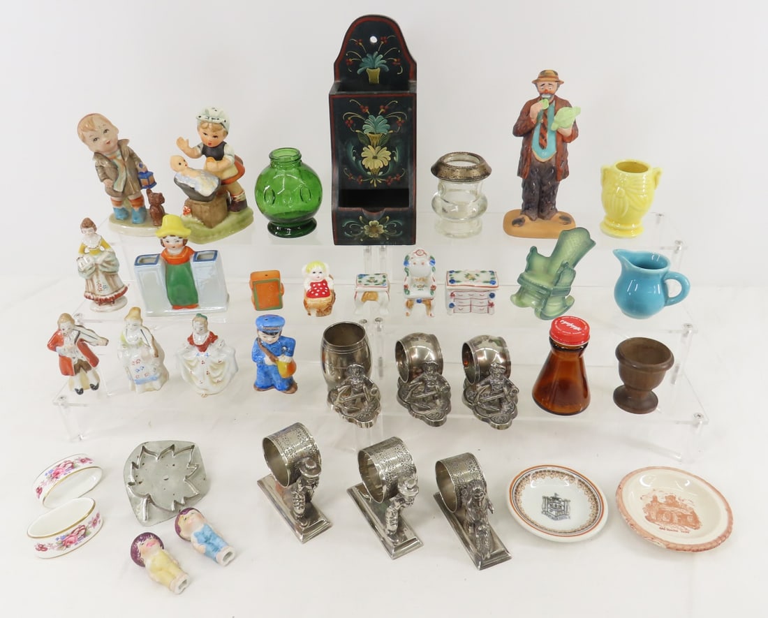 Napkin Holders, Japan Figures, & Other Smalls (1 of 20)
