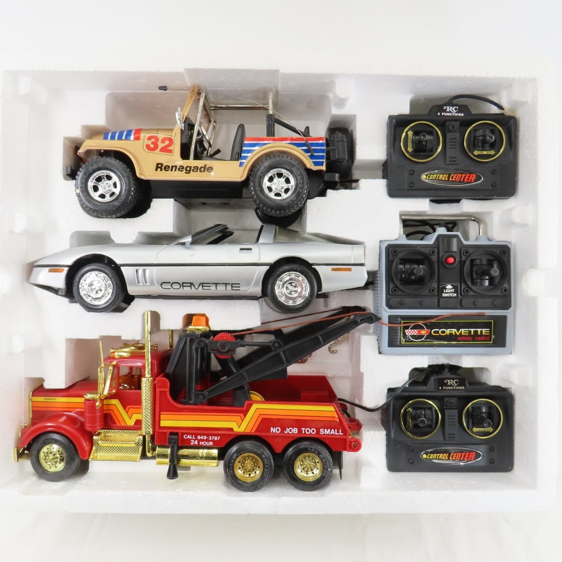 Jeep, Corvette & Tow Truck RC Cars in Box (1 of 10)