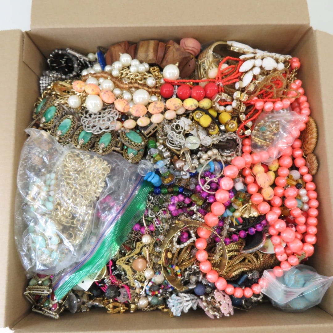 Large Flat Rate Box of Repair & Craft Jewelry (1 of 6)