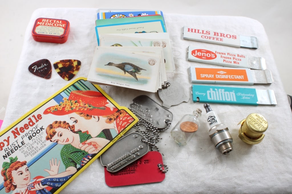 Misc Lot  Aladdin Wick Cleaner, Dog Tags, More (1 of 18)