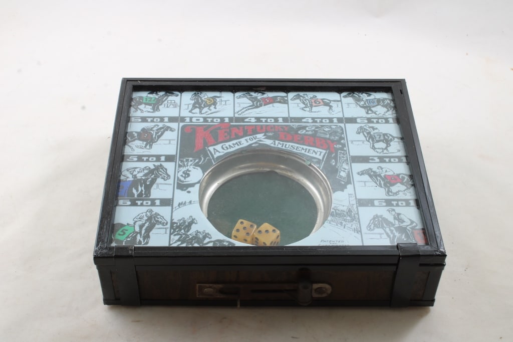Kentucky Derby Horse Racing Dice Popper Game (1 of 13)