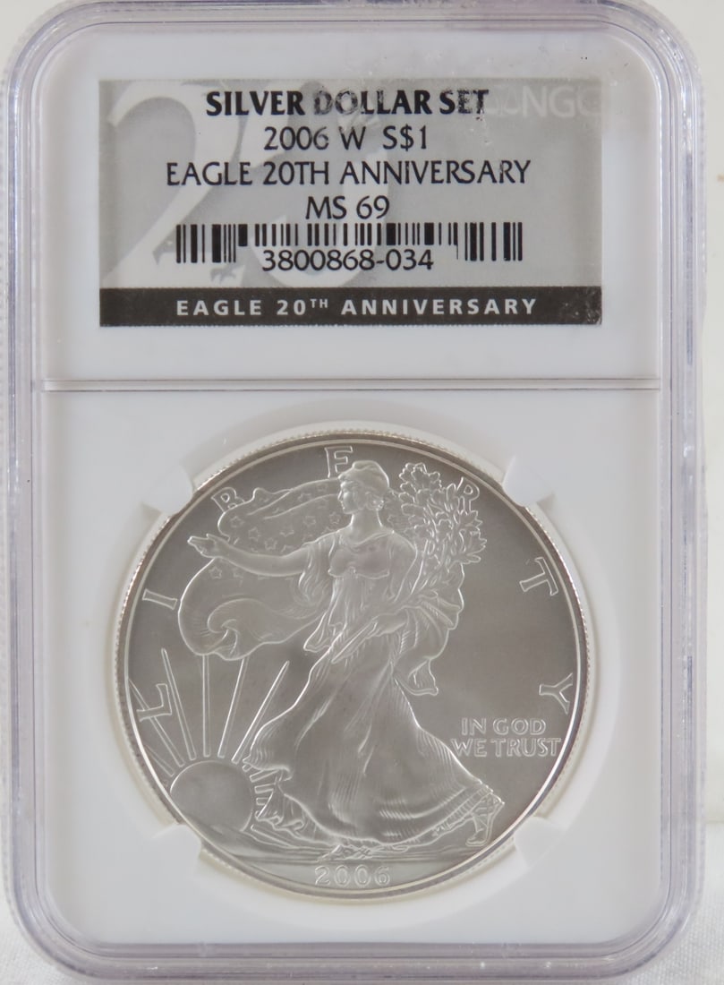 2006 W American Silver Eagle 20th Anniversary MS69 (1 of 4)
