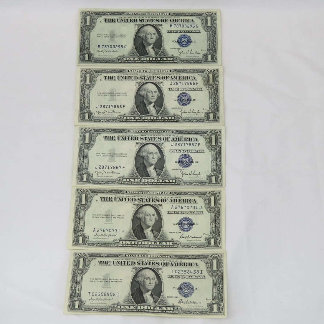 5 UNC 1935 D & F $1 Silver Certificates (1 of 7)
