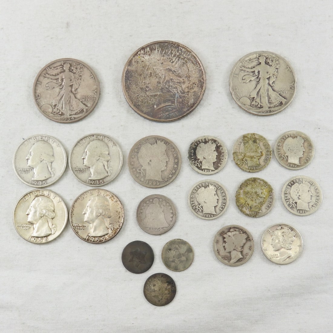 Mixed US Silver Coins (1 of 16)