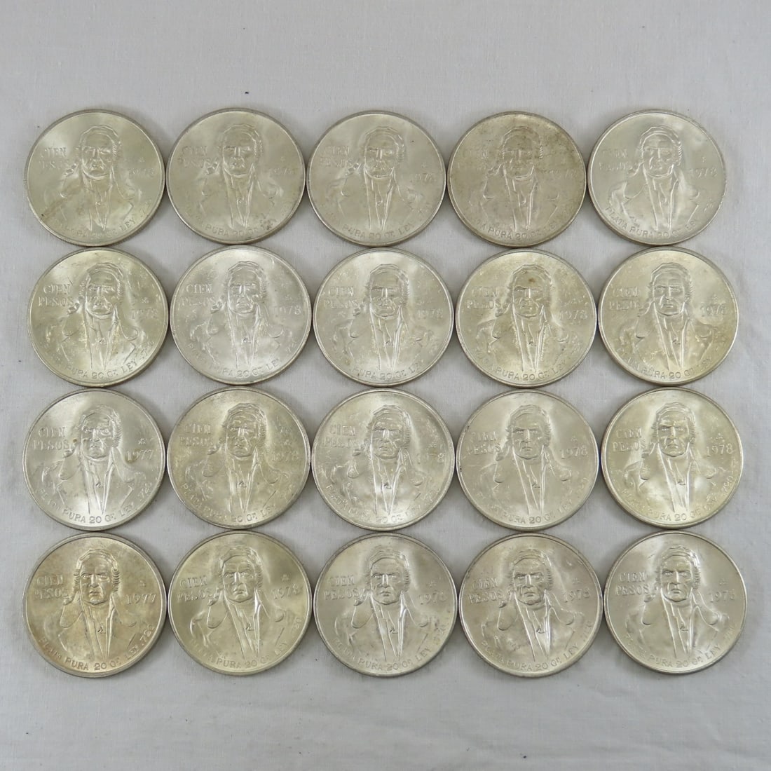 20 BU 1977 Mexico Cien Pesos Silver Coins (1 of 12)