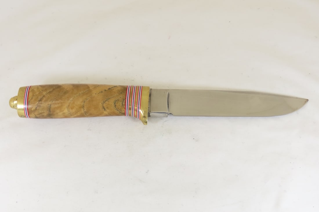 Hand Made Custom Knife by Dr. Robert E Molenaar (1 of 13)