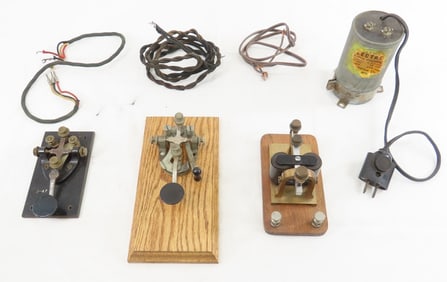 4 Pieces misc telegraph equipment