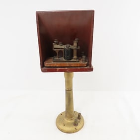WUTCO Telegraph Sounder 1-A , Resonator & stand