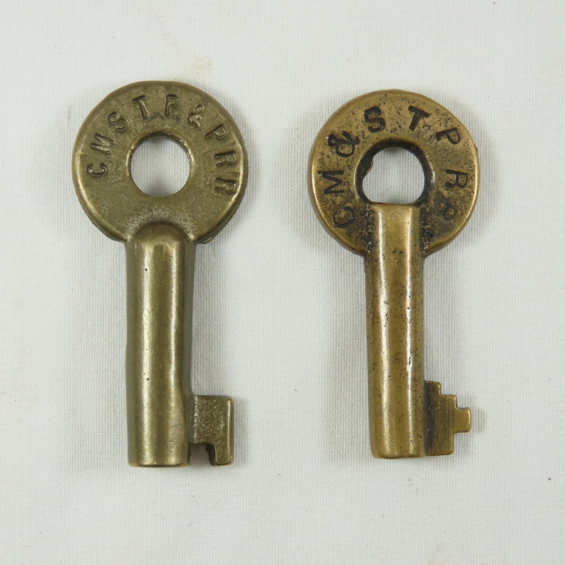 CMST&PRR and BCC (Baggage Cellar Car) Keys: BCC is Loeffelholz key Please ask questions and read terms & conditions before bidding.