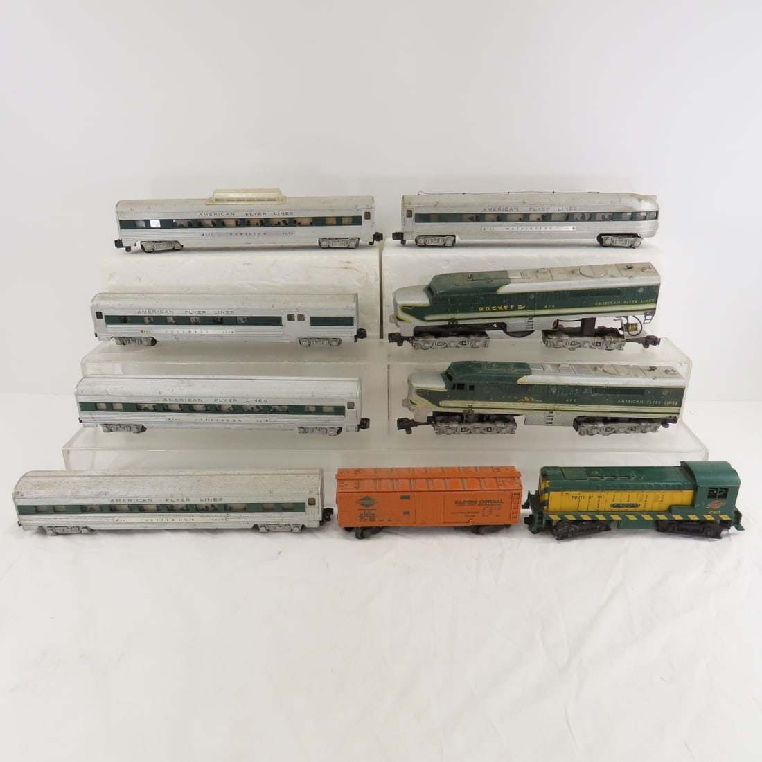 American Flyer C&NW 400 Loco & Rocket Set (1 of 13)