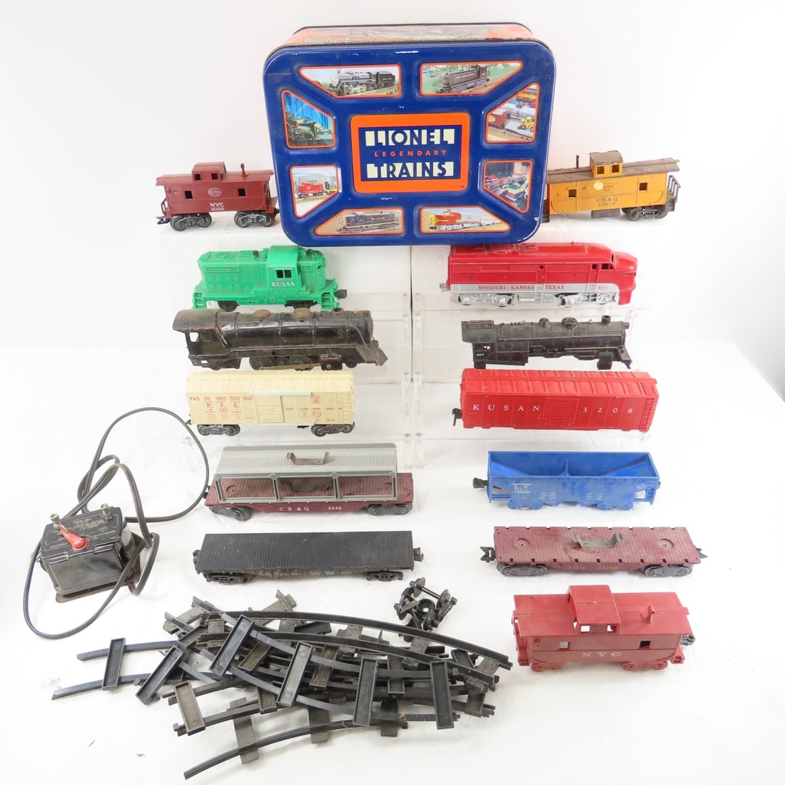 Marx toy train and plastic train set & Lionel Tin (1 of 14)