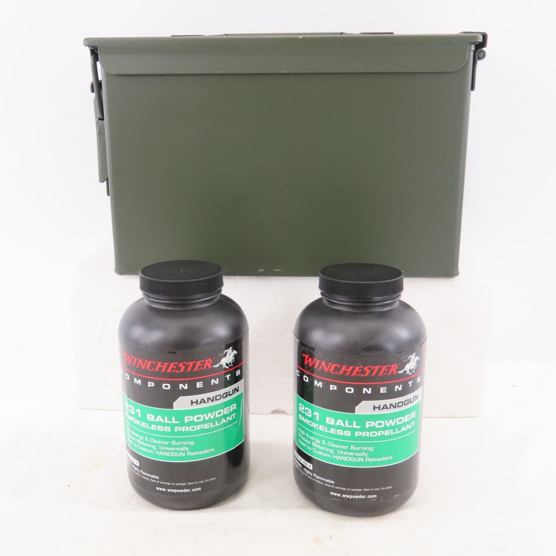 2 1lb cans Winchester 231 ball powder propellant: 2 1lb cans Winchester 231 ball powder propellant-in metal ammunition can Please ask questions and read terms & conditions before bidding.